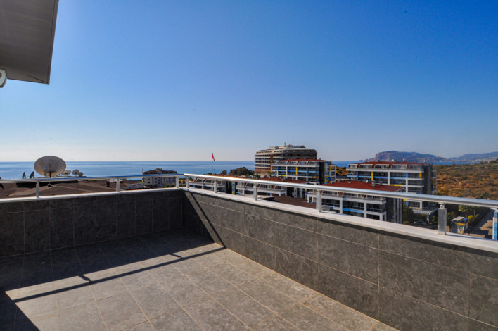 Пятикомнатный пентхаус с красивым видом на море в Кестель, 180 м2 - Ракурс 51