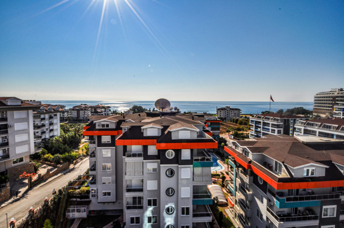 Пятикомнатный пентхаус с красивым видом на море в Кестель, 180 м2 - Ракурс 56