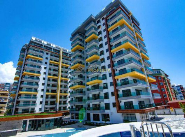 Трехкомнатная квартира на первой линии с панорамным видом на море в Махмутларе, 90м2 - Ракурс 2