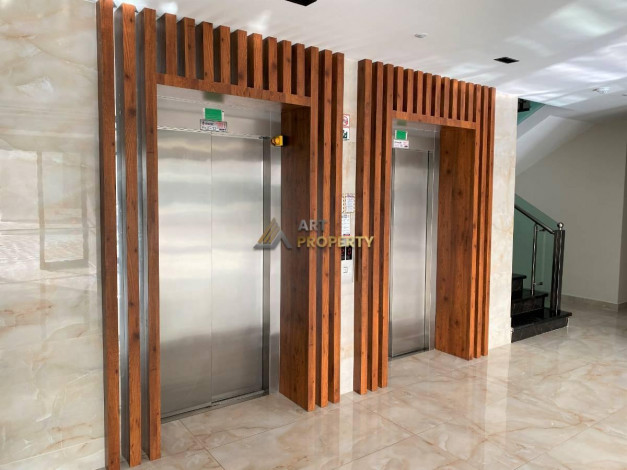 Трехкомнатная квартира на первой линии с панорамным видом на море в Махмутларе, 90м2 - Ракурс 7