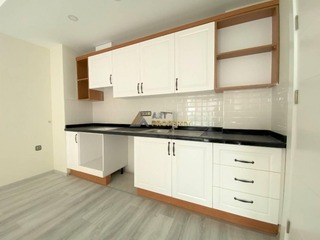 Трехкомнатная квартира на первой линии с панорамным видом на море в Махмутларе, 90м2 - Ракурс 32