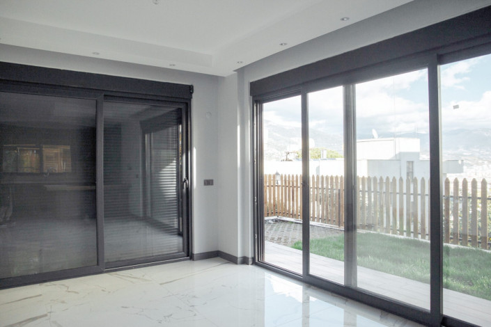 Современная вилла 4+2 класса люкс в историческом центре Аланьи, 300 м2 - Ракурс 3