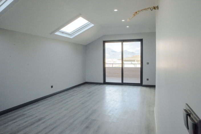 Современная вилла 4+2 класса люкс в историческом центре Аланьи, 300 м2 - Ракурс 24