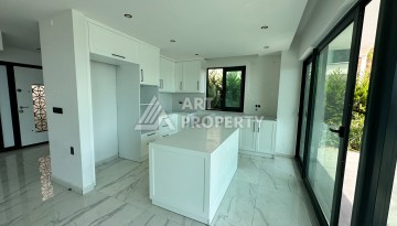 Просторная вилла 4+1 с видом на море в Каргыджаке, 320 м² - Ракурс 6