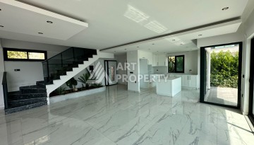 Просторная вилла 4+1 с видом на море в Каргыджаке, 320 м² - Ракурс 8