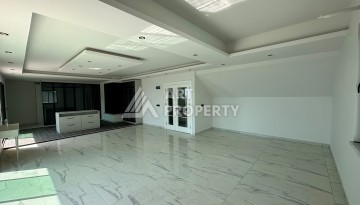 Просторная вилла 4+1 с видом на море в Каргыджаке, 320 м² - Ракурс 17
