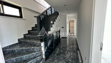 Просторная вилла 4+1 с видом на море в Каргыджаке, 320 м² - Ракурс 29
