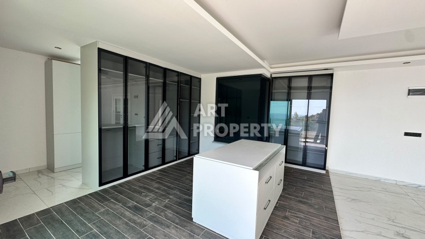 Просторная вилла 4+1 с видом на море в Каргыджаке, 320 м² - Ракурс 30