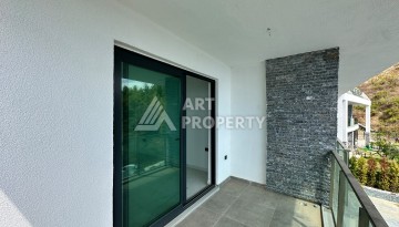 Просторная вилла 4+1 с видом на море в Каргыджаке, 320 м² - Ракурс 51