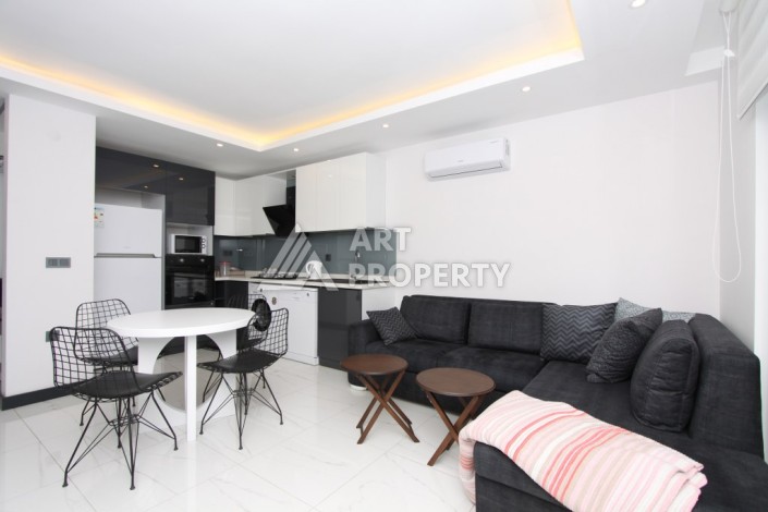 Квартира 1+1 с мебелью в центре Аланьи, 55 м² - Ракурс 3