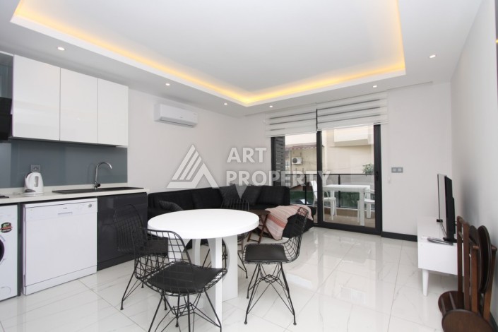 Квартира 1+1 с мебелью в центре Аланьи, 55 м² - Ракурс 7