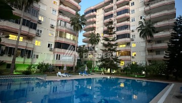 Квартира 2+1 в центре Махмутлара, в 350 м от моря - Ракурс 1