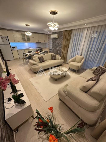 Квартира 2+1 в центре Махмутлара, в 350 м от моря - Ракурс 1