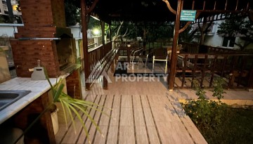 Квартира 2+1 в центре Махмутлара, в 350 м от моря - Ракурс 14