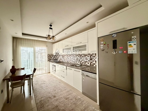 Квартира 2+1 с отдельной кухней в районе Оба, 120 м2 - Ракурс 6