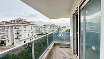 Квартира 2+1 с отдельной кухней в районе Оба, 120 м2 - Ракурс 9