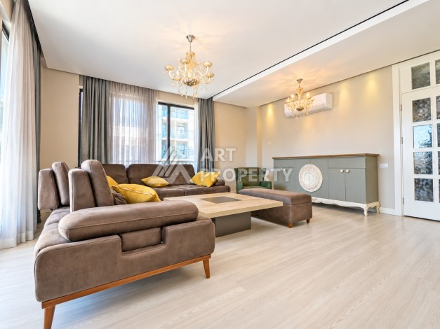 Квартира 3+1 - 175 м² в престижной резиденции. Чиплаклы, Алания - Ракурс 2