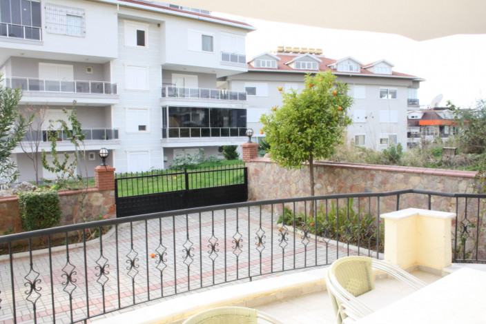 Меблированная трехкомнатная квартира в районе Кестель, 95м2 - Ракурс 4