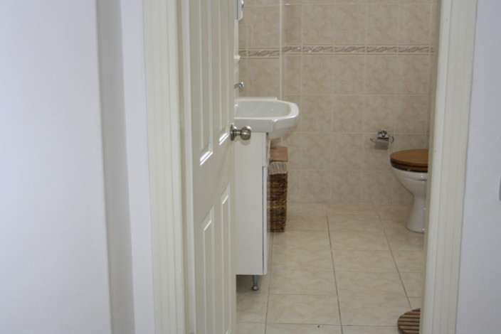 Меблированная трехкомнатная квартира в районе Кестель, 95м2 - Ракурс 11