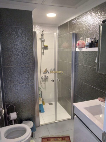 Пентхаус 2+1 в хорошем комплексе в 250 метрах от моря в Кестель, 125 м2 - Ракурс 14