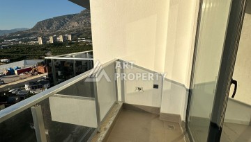 Светлая квартира 2+1 с видом на море и горы в Махмутларе - Ракурс 8