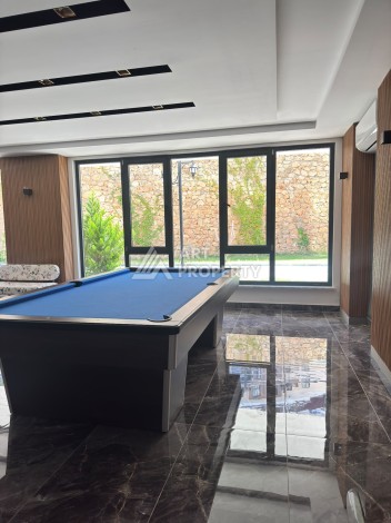 Квартира 2+1 с видом на море и горы в комплексе с развитой инфраструктурой в Махмутларе, Алания - Ракурс 8