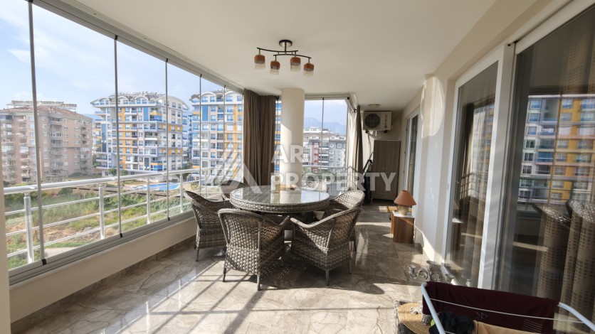 Квартира 2+1 в Тосмуре с большим балконом — 350 м до моря - Ракурс 1