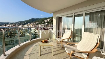Квартира 2+1 с видом на море в центре Алании, 130 м² - Ракурс 1