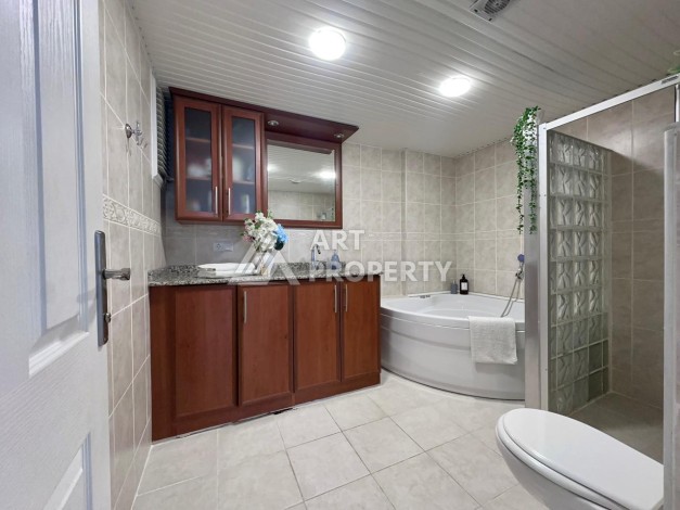 Квартира 2+1 с видом на море в центре Алании, 130 м² - Ракурс 18