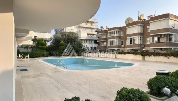 Квартира 2+1 с видом на море в центре Алании, 130 м² - Ракурс 47