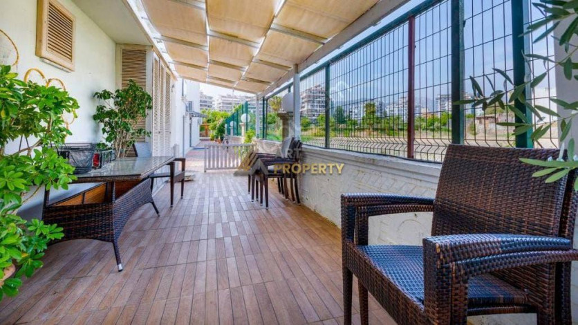 Меблированный дуплекс 2+1 в 250 метрах от моря в районе Кестель, 120 м2 - Ракурс 27