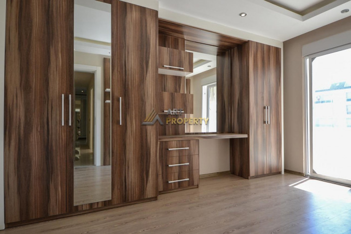 Трехкомнатная квартира с видом на Средиземное море в Кестеле, 110 м2 - Ракурс 15