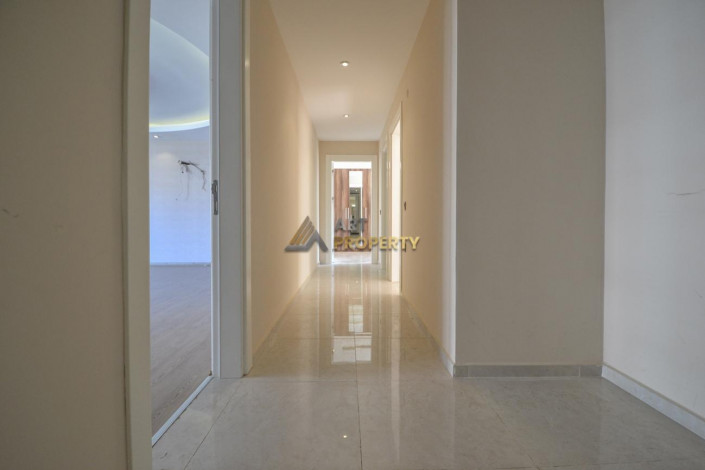 Трехкомнатная квартира с видом на Средиземное море в Кестеле, 110 м2 - Ракурс 19