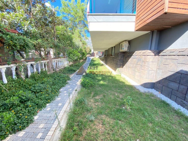 Меблированная двухкомнатная квартира в комплексе с инфраструктурой в Махмутларе, 48 м2 - Ракурс 22