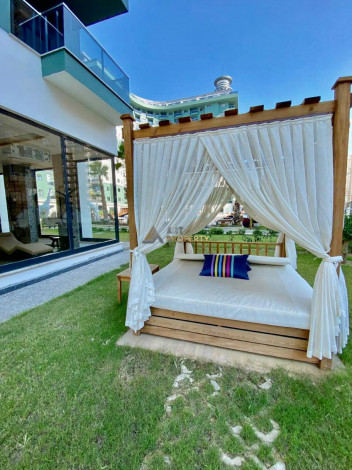 Двухкомнатная квартира в комплексе c инфраструктурой уровня отеля 5 звезд в районе Махмутлар, 55 м2 - Ракурс 50