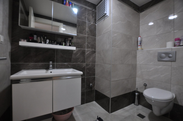 Четырехкомнатные апартаменты в элитном комплексе в районе Кестель,  150 м2 - Ракурс 8