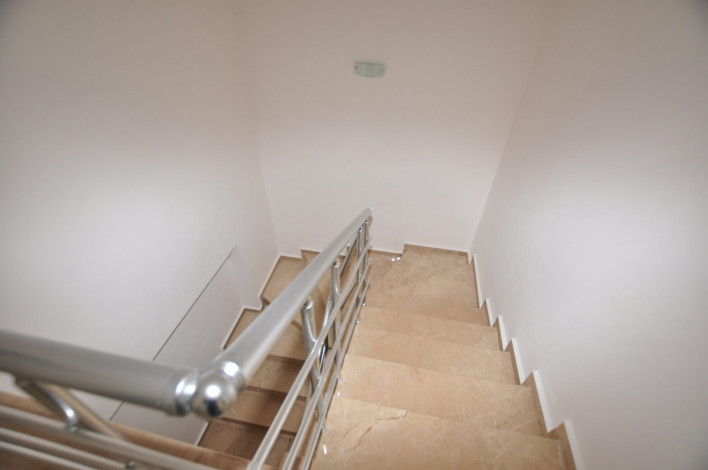 Четырехкомнатные апартаменты в элитном комплексе в районе Кестель,  150 м2 - Ракурс 11