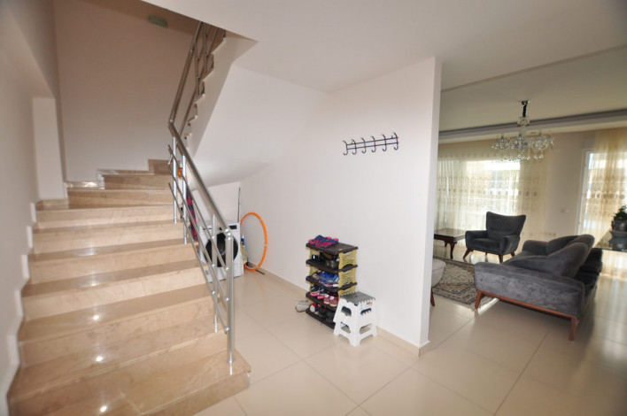 Четырехкомнатные апартаменты в элитном комплексе в районе Кестель,  150 м2 - Ракурс 23