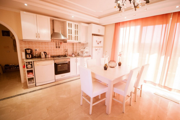 Просторная меблированная квартира 2+1 в Махмутларе, 120 м2 - Ракурс 2