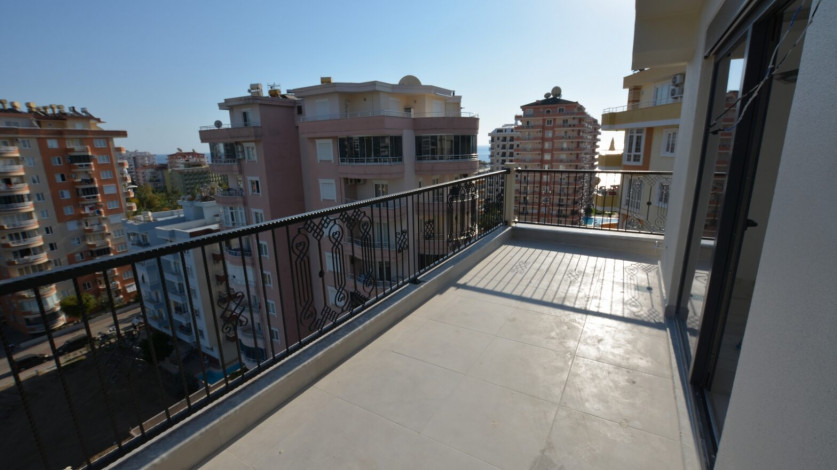 Трехкомнатная квартира на берегу Средиземного моря в районе Махмутлар, 160 м2 - Ракурс 21