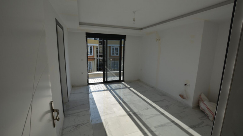 Трехкомнатная квартира на берегу Средиземного моря в районе Махмутлар, 160 м2 - Ракурс 24