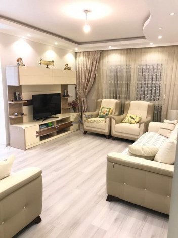 Просторная квартира 3+1 с отдельной кухней в районе Оба, 150 м2 - Ракурс 2