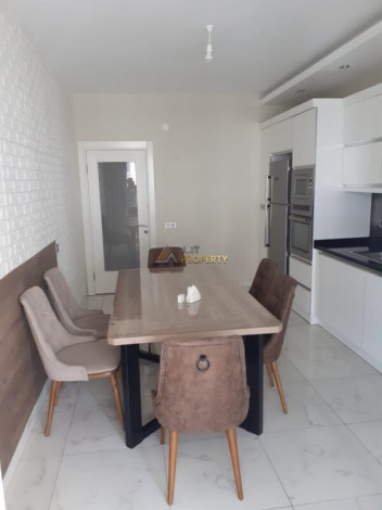 Квартира 3+1 с отдельной кухней с новой мебелью и техникой, 170 м2 - Ракурс 22