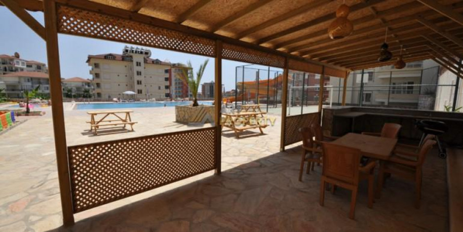 Двухуровневая квартира 2+1 с мебелью и видом на море в районе Джикчилли, 120 м2 - Ракурс 2