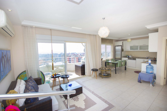 Двухуровневая квартира 2+1 с мебелью и видом на море в районе Джикчилли, 120 м2 - Ракурс 13