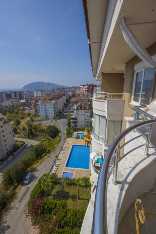 Двухуровневая квартира 2+1 с мебелью и видом на море в районе Джикчилли, 120 м2 - Ракурс 16