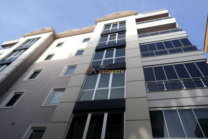 Трехкомнатная меблированная квартира в районе пляжа Клеопатра в центре Аланьи, 100 м2 - Ракурс 3