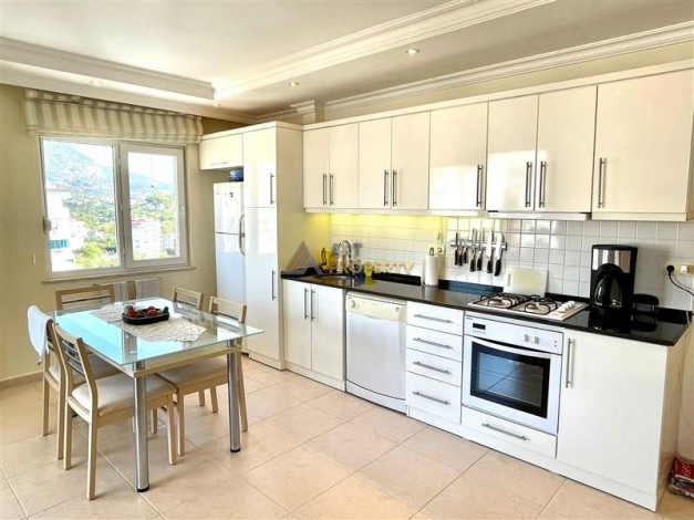 Меблированный дуплекс 3+1 с видом на горы и море в районе Тосмур, 130 м2 - Ракурс 5