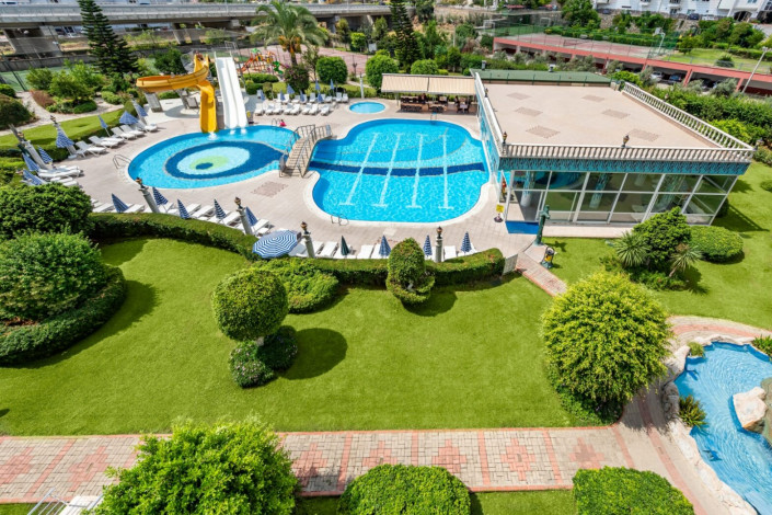 Трехкомнатная квартира с крытым бассейном в районе Джикджилли, 110 м2 - Ракурс 6