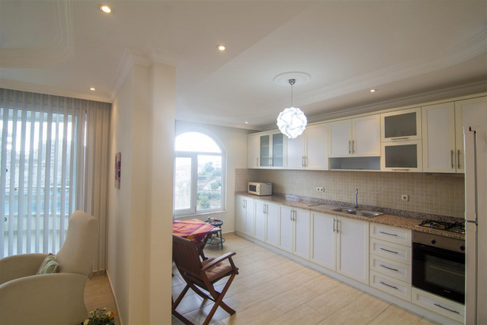 Трехкомнатная квартира с крытым бассейном в районе Джикджилли, 110 м2 - Ракурс 8